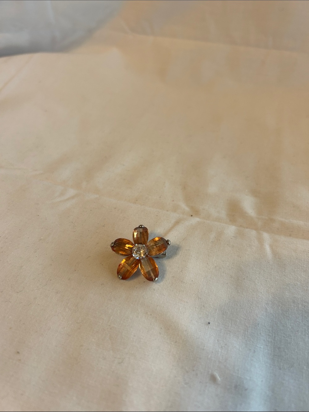 Source Unknown Amber Flower Crystal Brooch
